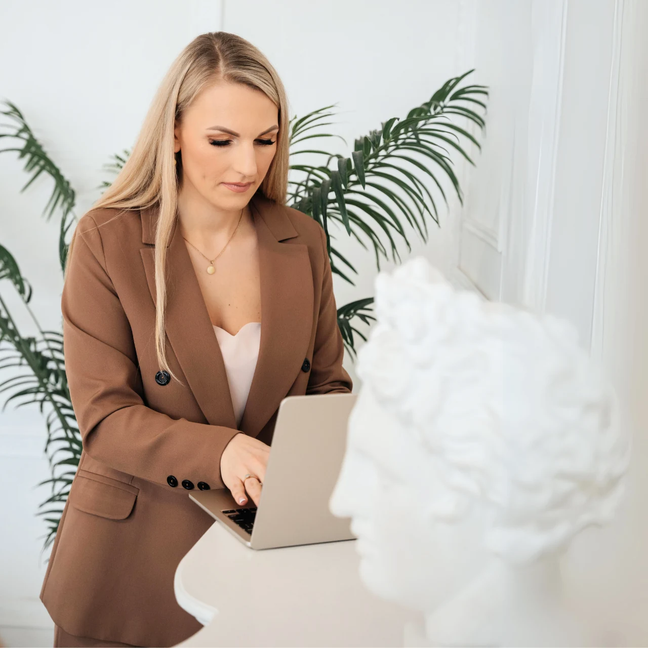 Mažosios bendrijos steigimas su teisininke Migle Riepšiene